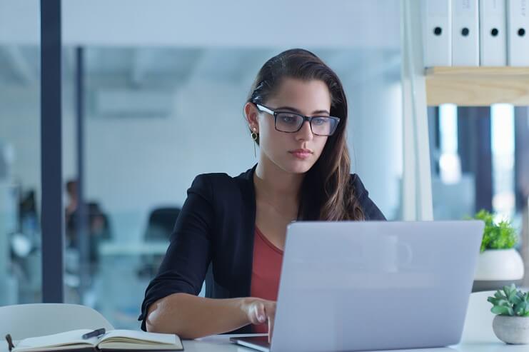 What Kind Of Sunglasses Did Kurt Cobain Wear? | KOALAEYE OPTICAL