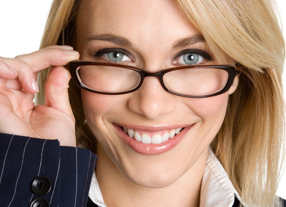 What are the ways to reduce the effects of myopia naturally