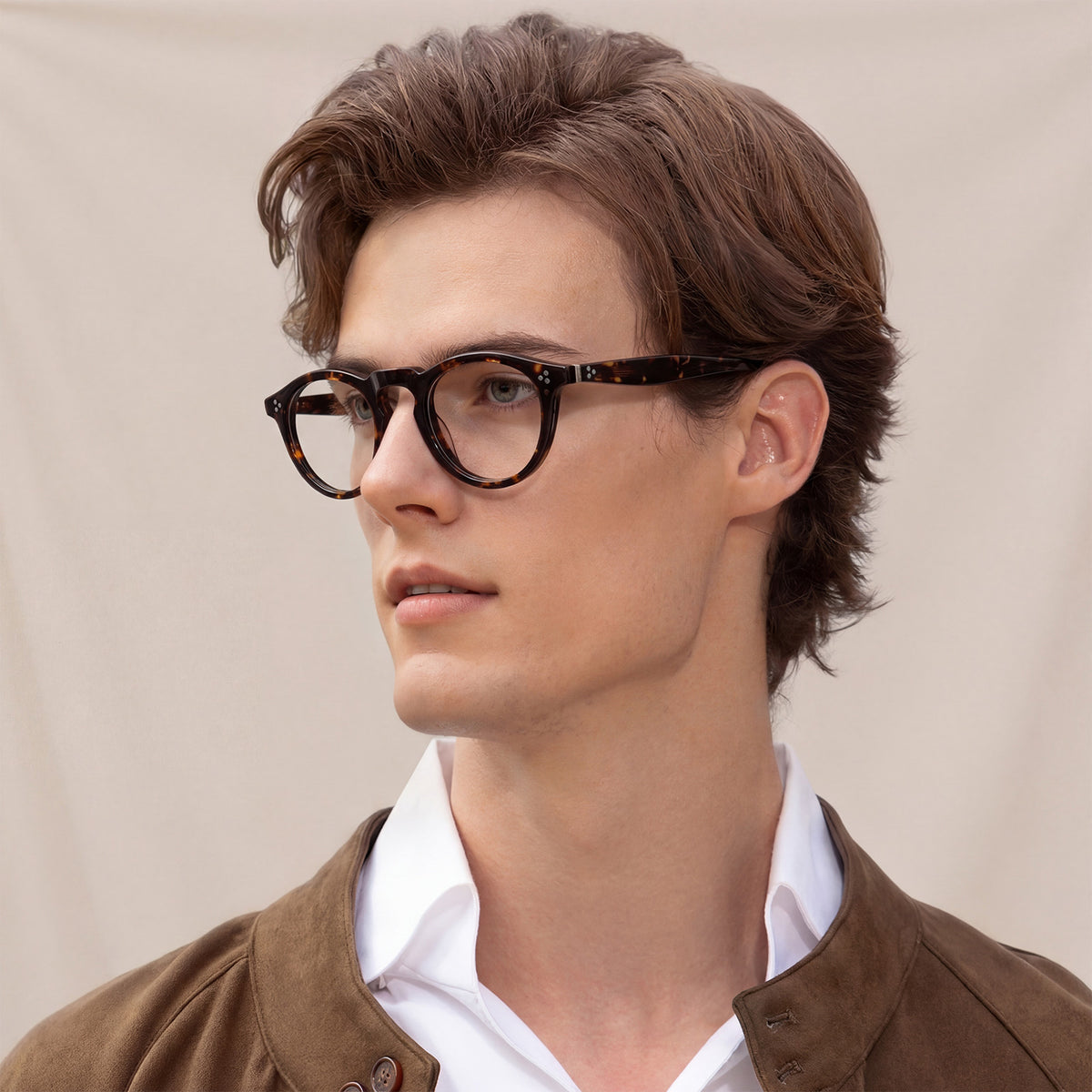 carfia Premium Round Tortoiseshell Acetate Eyeglasses men lifestyle