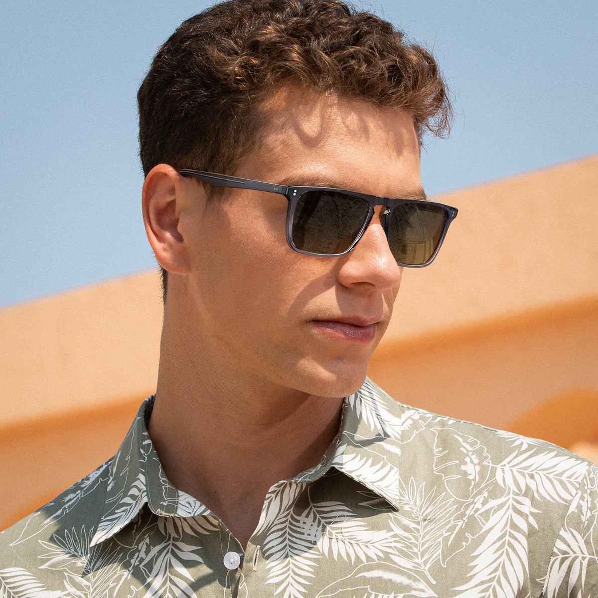 Carfia Shelton-C20 men grey acetate prescription sunglasses, men model view