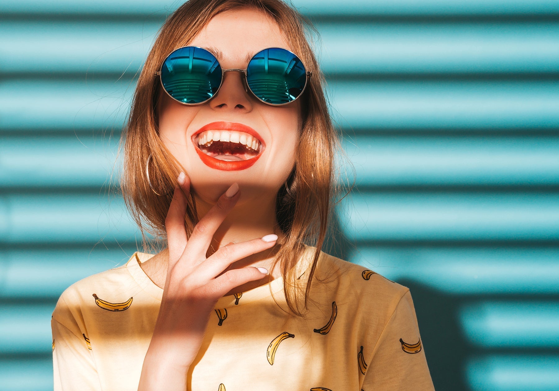 Unlocking the Value of Vintage Sunglasses: How Much Are They Worth?
