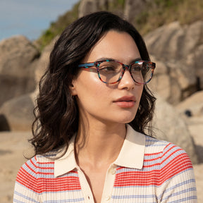Carfia Barrie-FC03 Tortoise Acetate Cat-Eye Polarized Eyeglasses for Women, model View