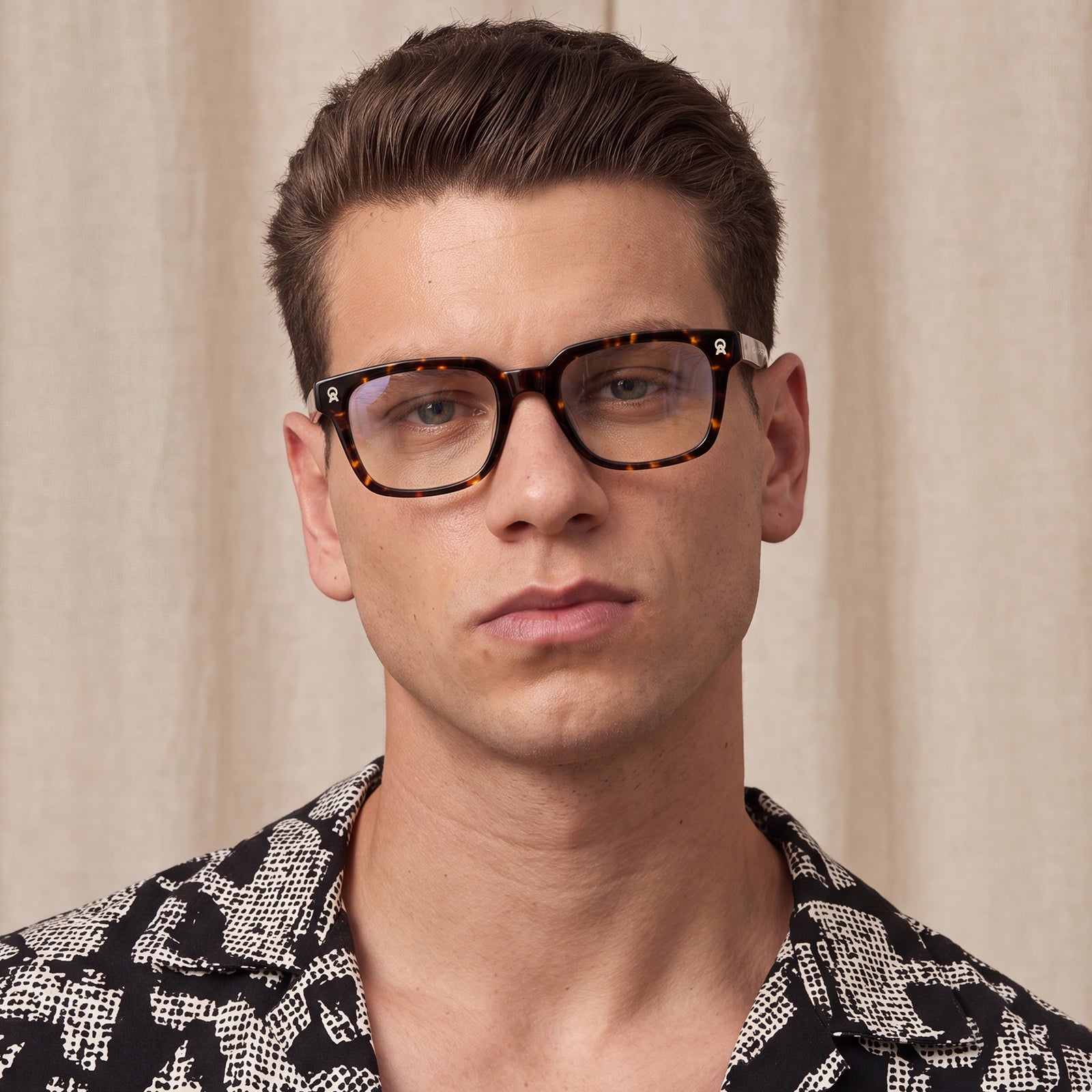 Tortoise Acetate Eyeglasses Italian Designer Frames CARFIA Eyewear men model