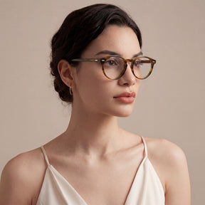 Round Acetate Eyeglasses Italian Crafted Full-Rim Carfia eyewear women model