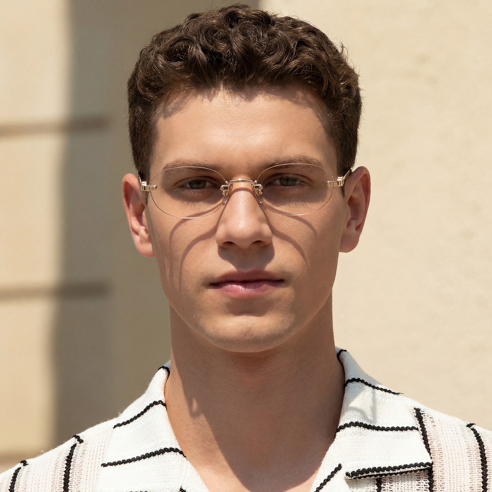 carfia-Bonterey-FC04-metal-oval-eyeglasses-prescription-blue-light-Italy-designer-eyewear-men-model