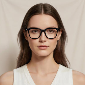 carfia-precsription-eyeglass-frames-black-women-lifestyle