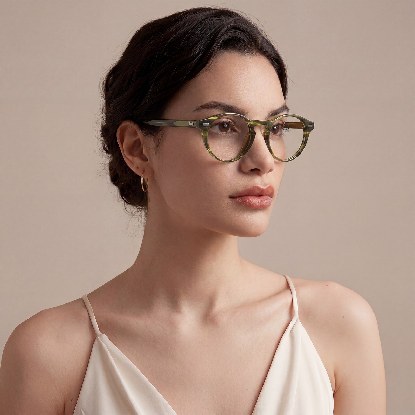 carfia-round-frame-eyeglasses-green-acetate-frames-women-model